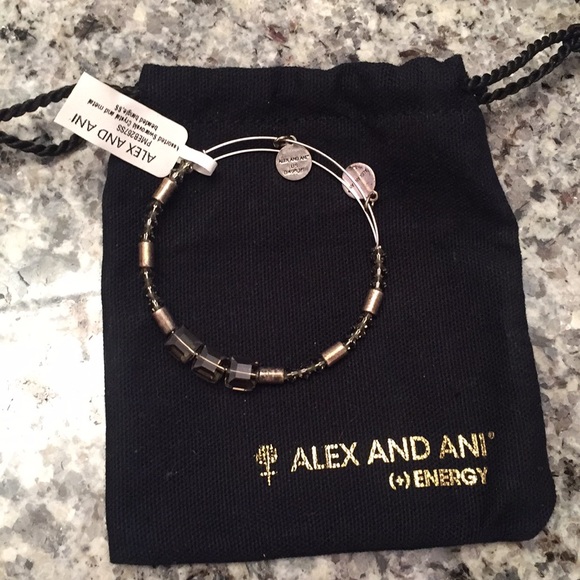 Alex and Ani Jewelry - NWT Alex and Ani Swarovski Crystal/metal bracelet